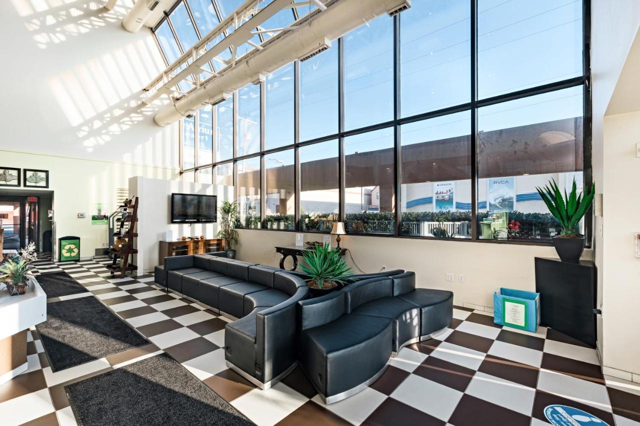 The Atrium Resort, Virginia Beach By Vacatia Bagian luar foto